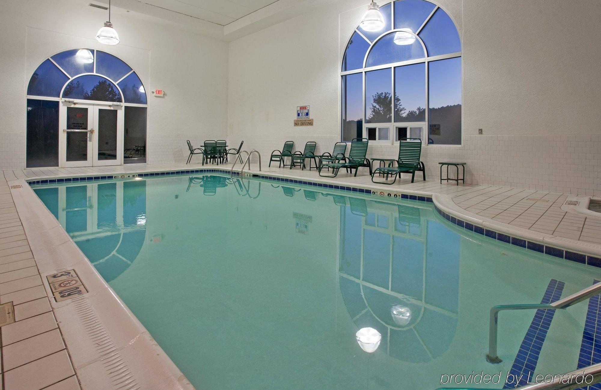 Country Inn & Suites By Radisson, Somerset, Ky Eksteriør bilde